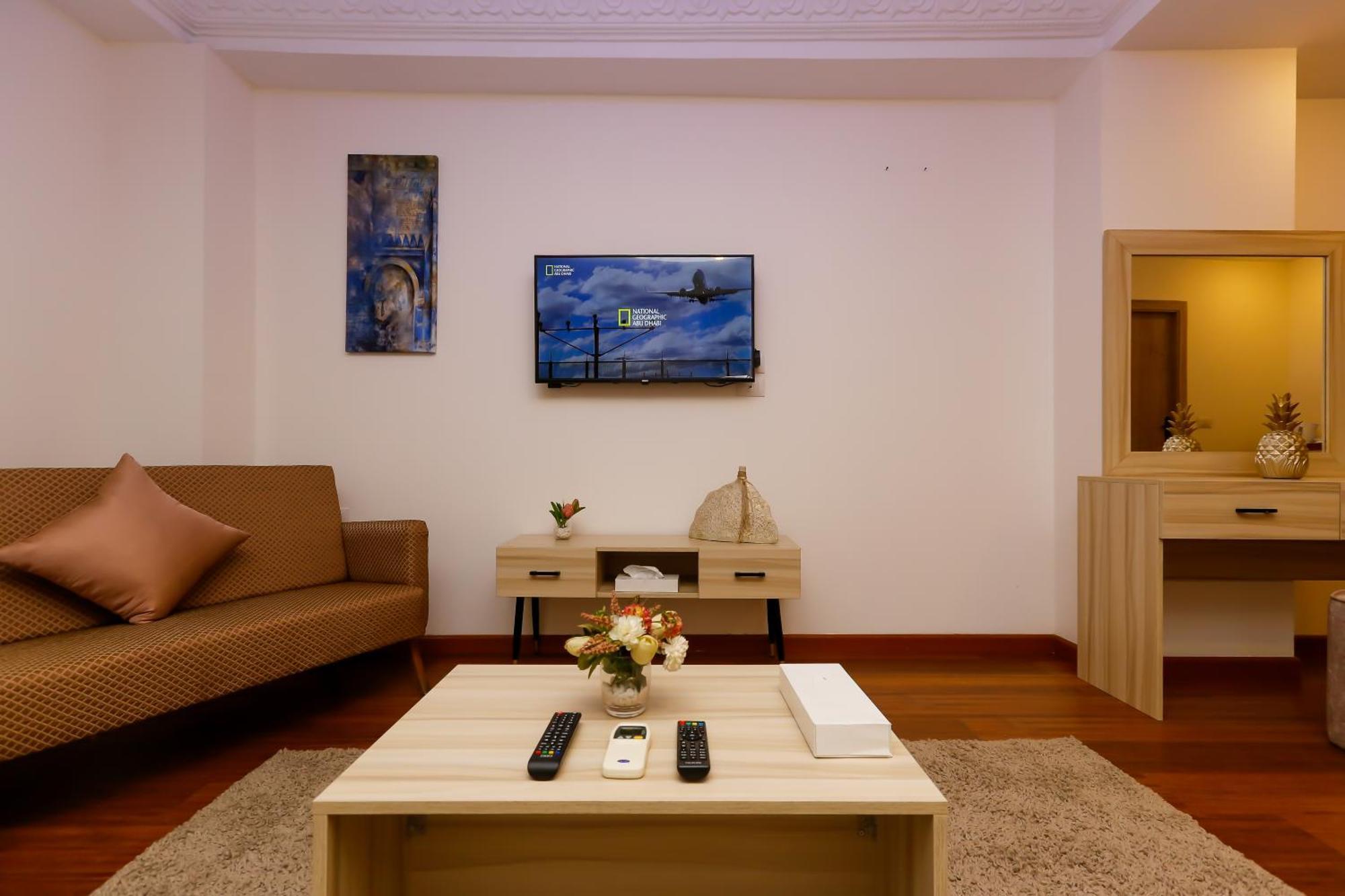 Pyramid Edge Hotel & Exclusive Pyramids View Rooftop Kafret el-Gabal 외부 사진