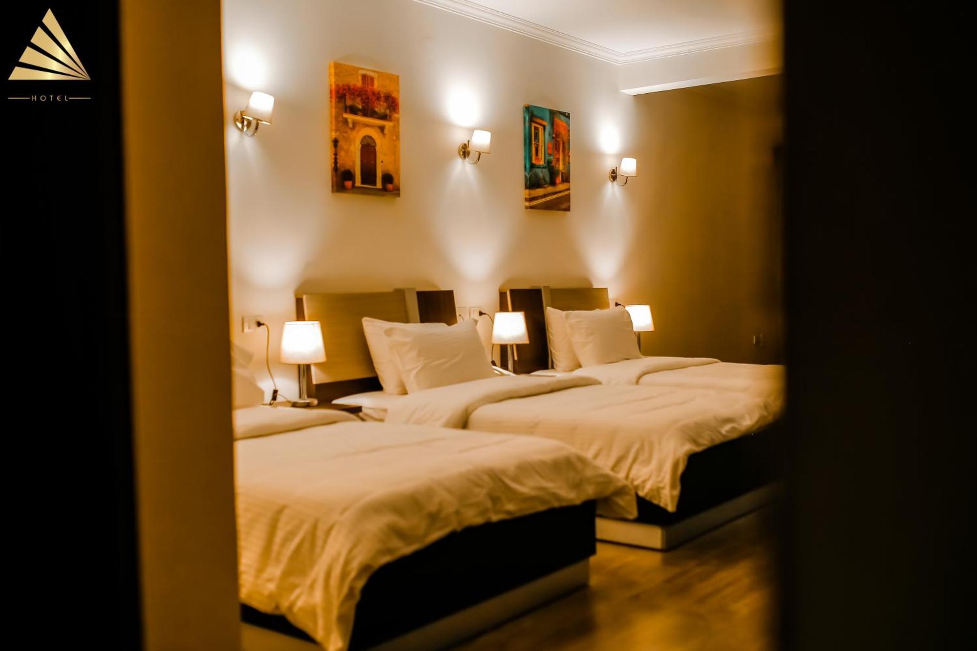 Pyramid Edge Hotel & Exclusive Pyramids View Rooftop Kafret el-Gabal 외부 사진