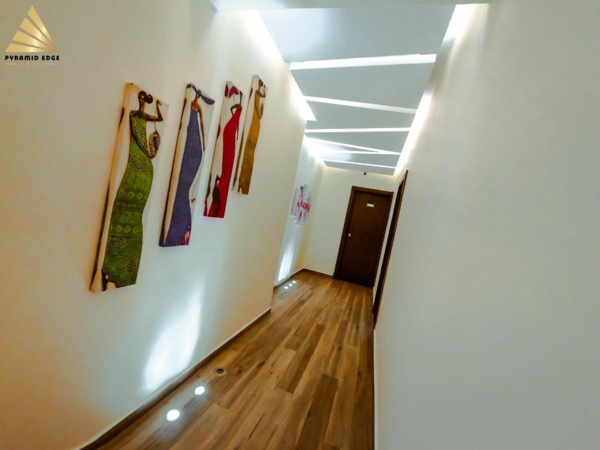 Pyramid Edge Hotel & Exclusive Pyramids View Rooftop Kafret el-Gabal 외부 사진